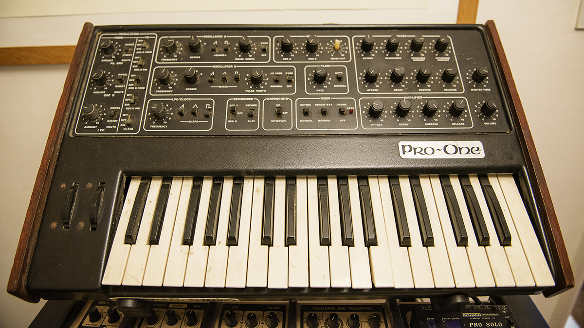 Sequential Circuits Pro One