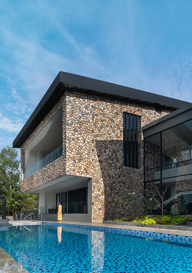House by the Lake by Kaviar Colaborative