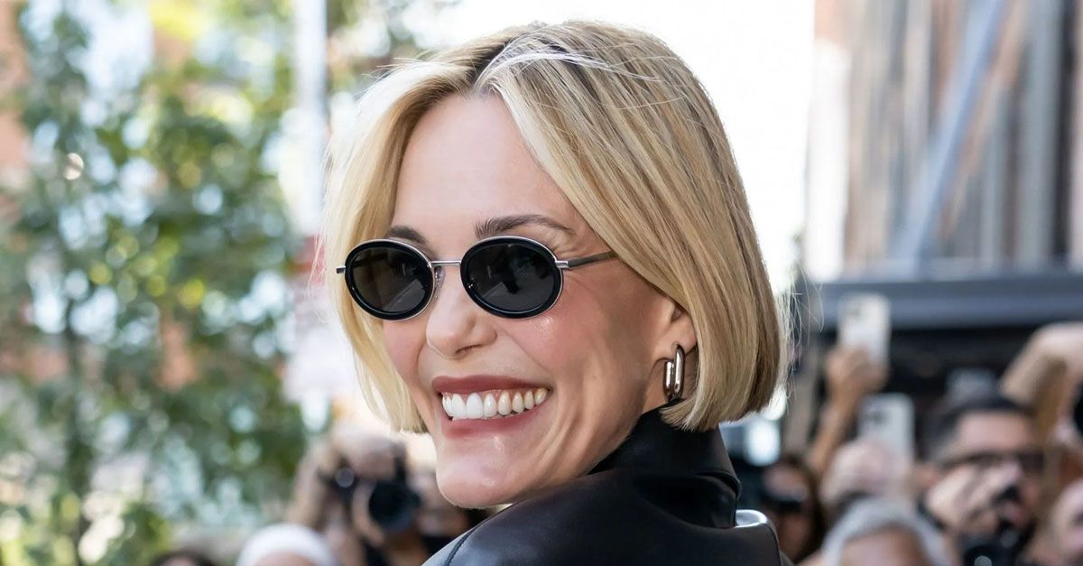 Leslie Bibb’s Michael Kors Look Is The New Shirtdress