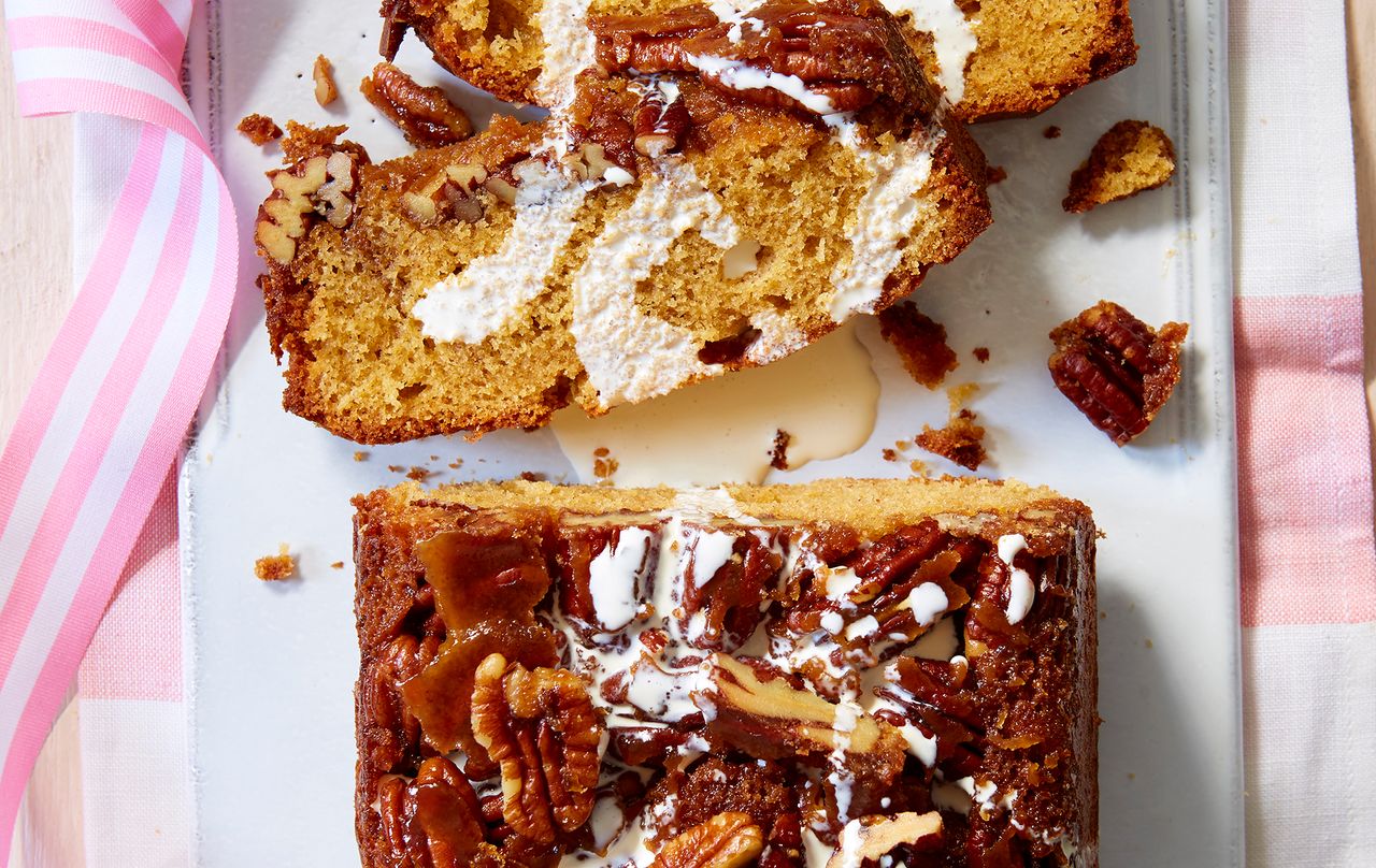 spiced pecan cake