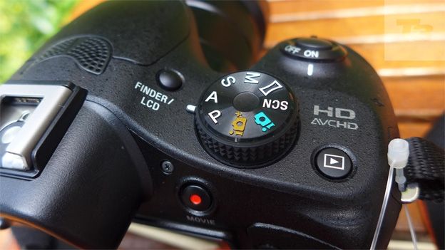 Sony Alpha A3000 review