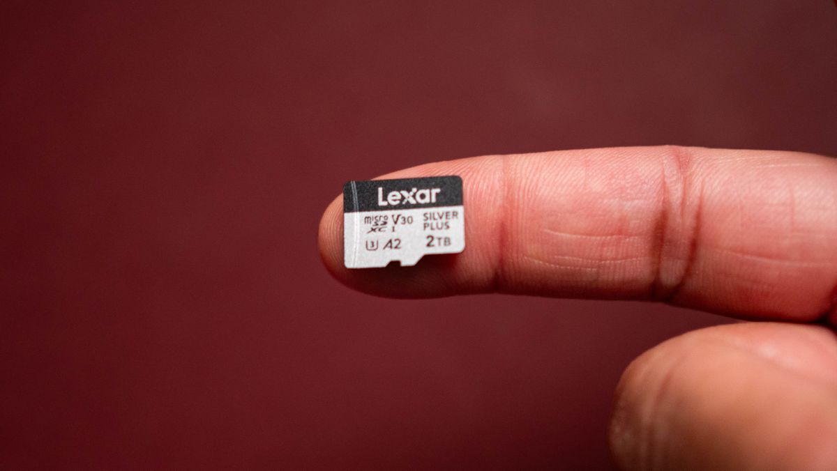 Lexar Silver Plus 2TB MicroSD card testing on Android Central