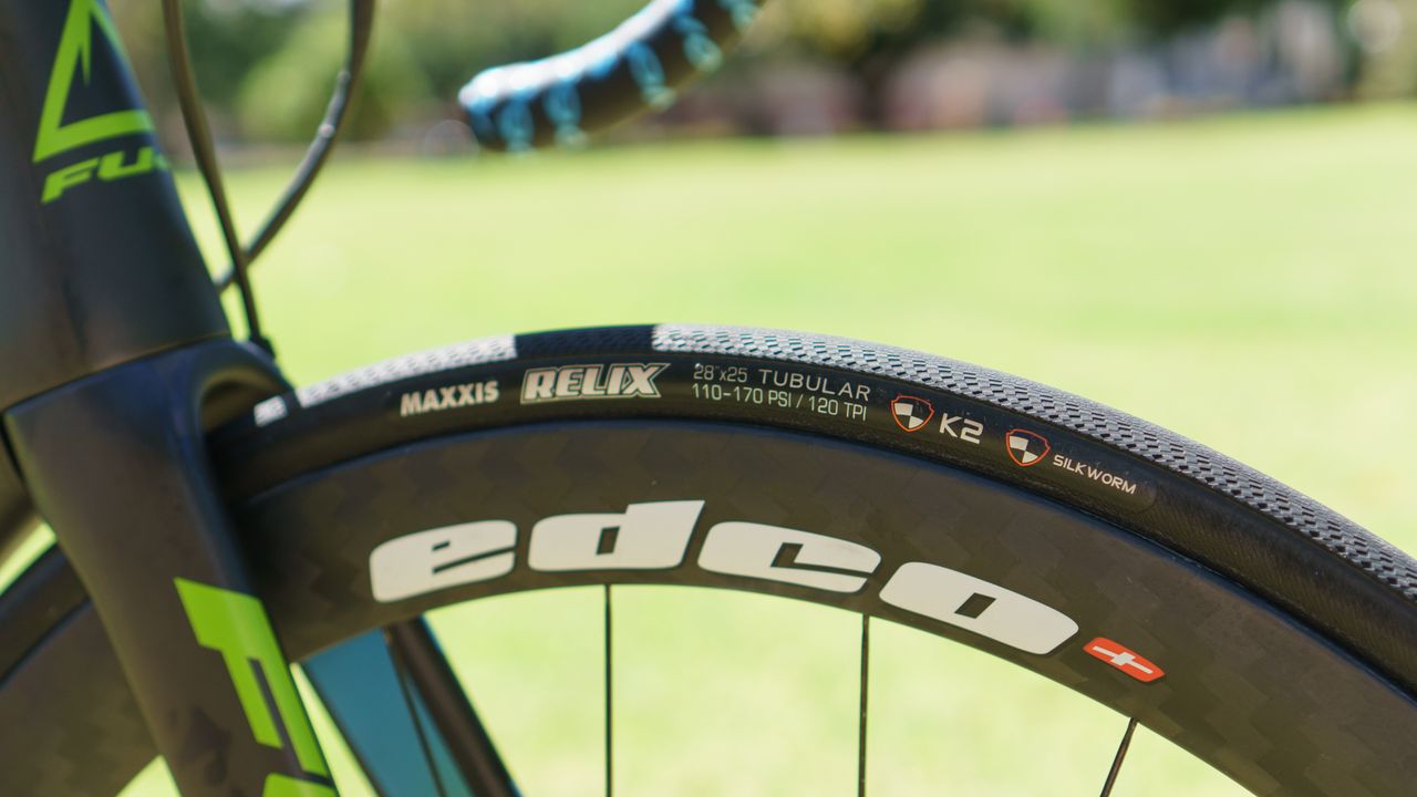 The team run a wheel/tyre combination from Edco and Maxxis