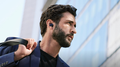 Bowers & Wilkins Pi7 S2 in-ear headphones