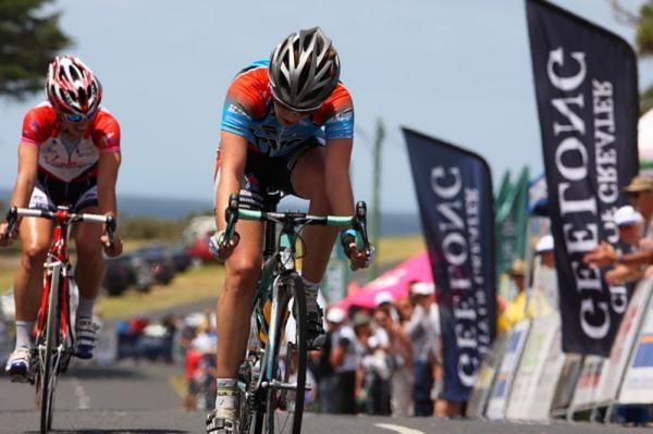 Alex Carle (Jayco-AIS) took third place just ahead of Emma Mackie (Virgin Blue)