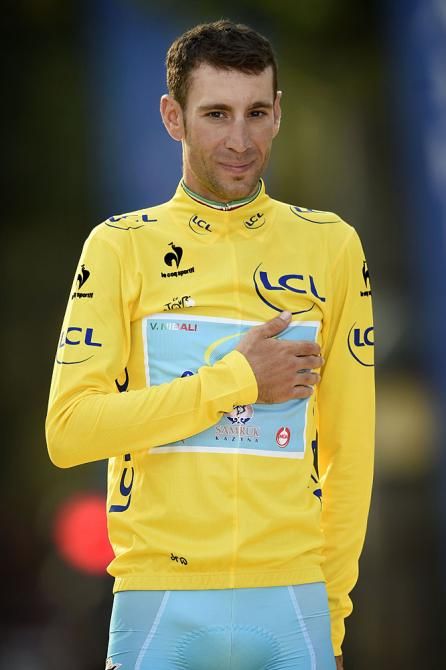 Vincenzo Nibali (Astana) listens to the Italian national anthem