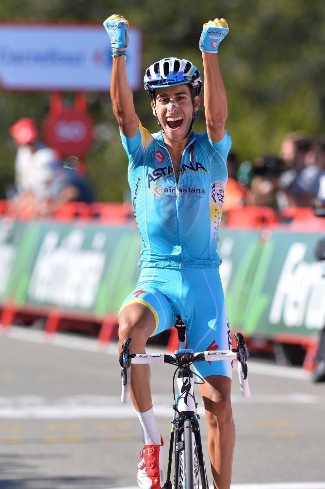 Fabio Aru (Astana) celebrates Grand Tour stage win number 2 for 2014