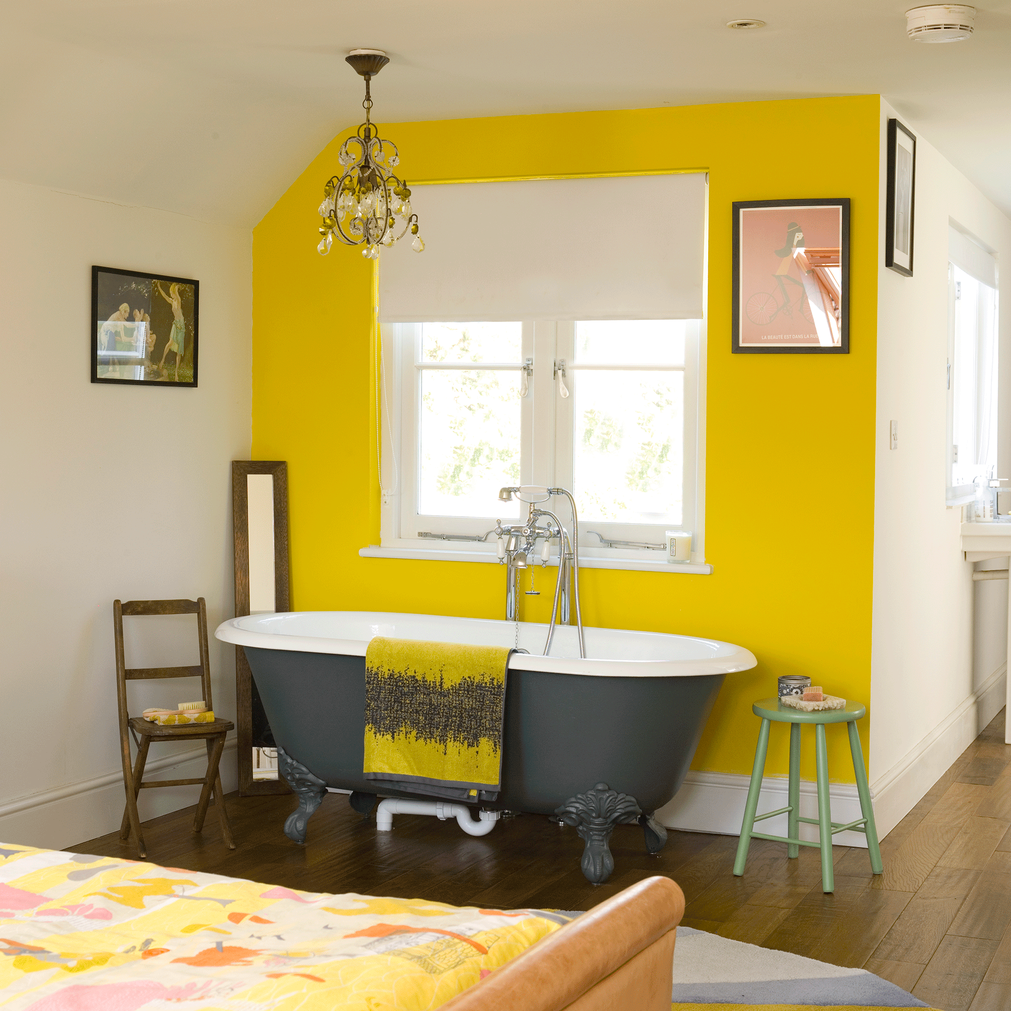Bathtub in the bedroom - the latest luxe bedroom trend | Ideal Home