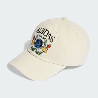 adidas, Topi Grafis Olahraga