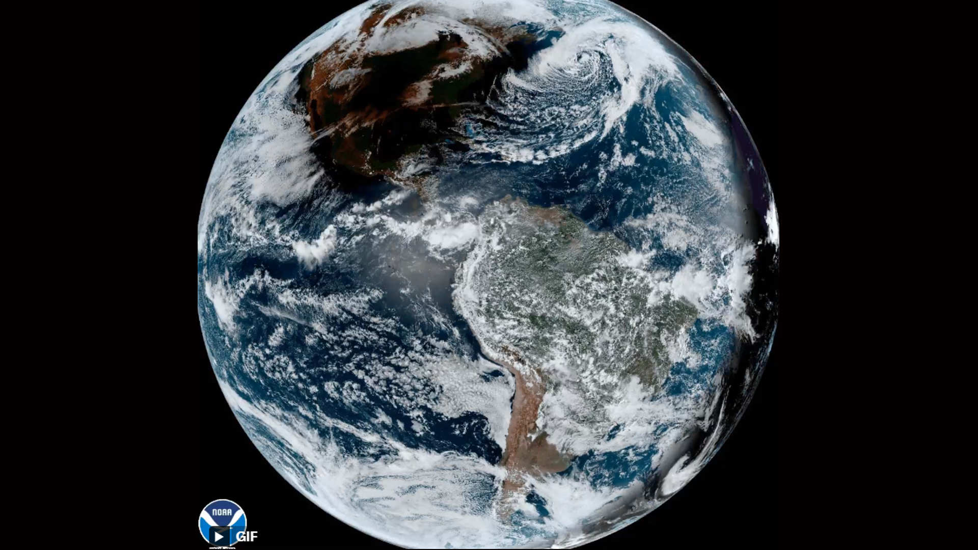 El satélite meteorológico GOES-16 de la NOAA capturó esta vista de la sombra de la luna sobre América del Norte durante un eclipse solar el 8 de abril de 2024.
