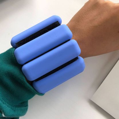 Ankle weights review: Morgan trying the ankle weights at home