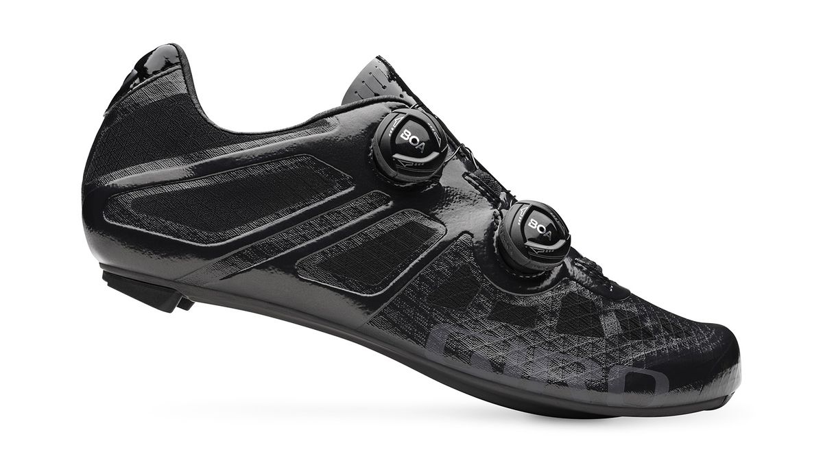 Giro's new Imperial shoes in black
