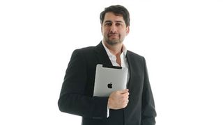 Jon Briggs, the original UK male Siri, is a big fan of Apple tech.