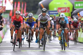 Peter Sagan wins stage 3
