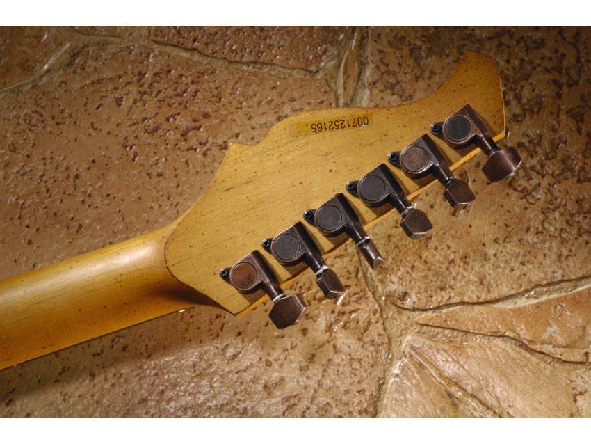 The aged hardware adds to the 'worn in' look