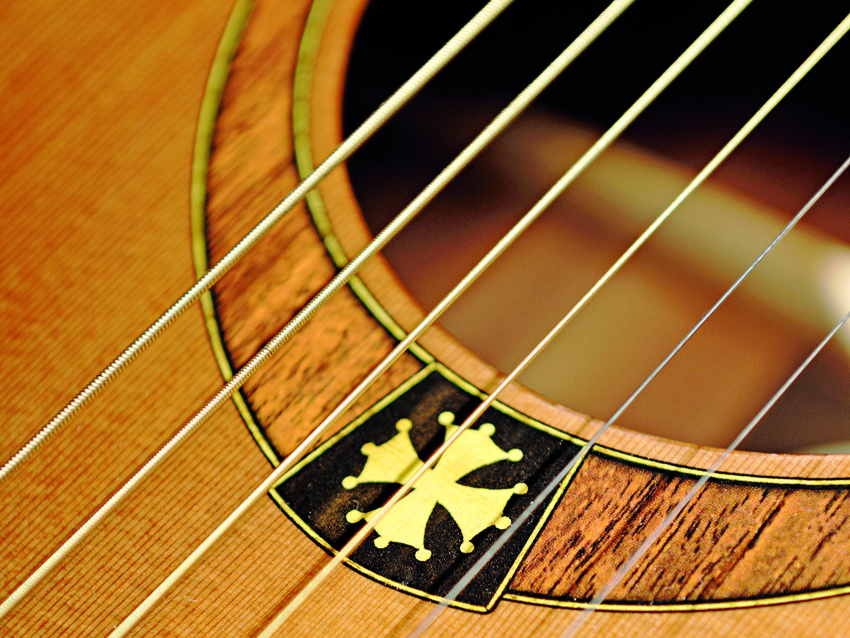 The distinctive Lag rosette is a Marmite visual touch: love it or hate it.