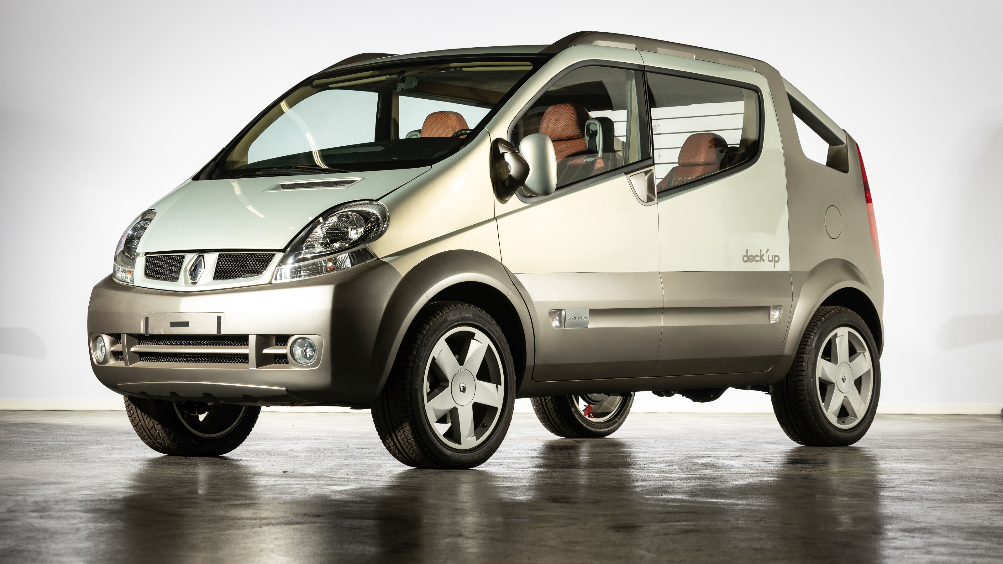 Renault Trafic Deck&#039;Up Concept car, 2004