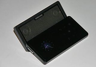 The left side of the display is an actual LCD than can show various content such as images, a clock as screensaver or ...