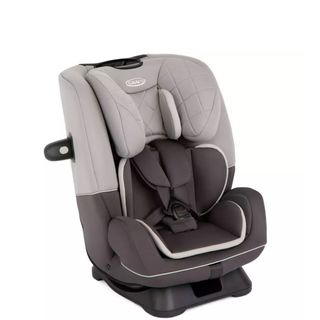 The Graco Slim Fit car seat, our choice of best budget buy in our guide to the best convertible car seats