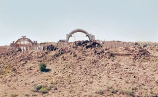 At the inauguration of the first arch of Arcosanti, architect Paolo Soleri’s experimental town in the Arizona desert