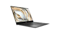 Dell XPS 13 (Core i5, 8GB / 256GB): was $949, now $636 at Dell