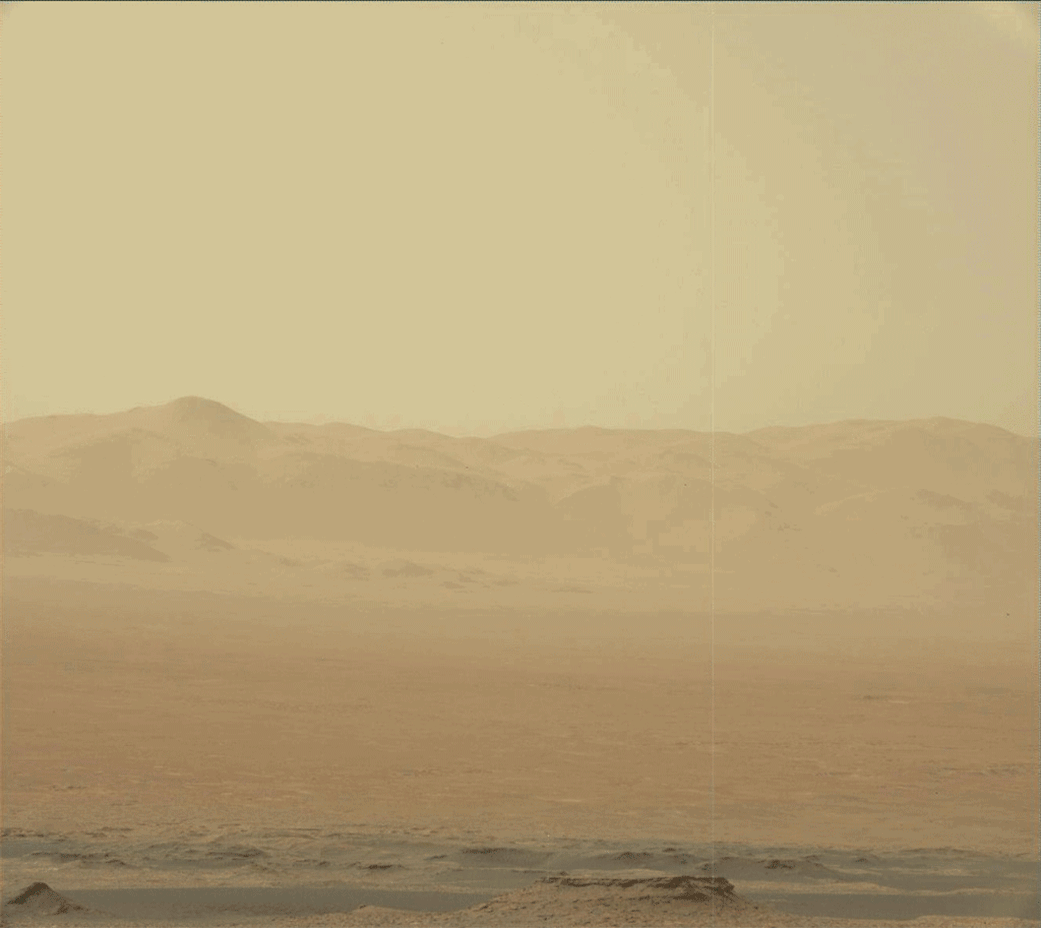 Lorsqu'une tempête de poussière mondiale a englouti le rover Curiosity en 2018, il a observé que la poussière réduisait régulièrement la visibilité