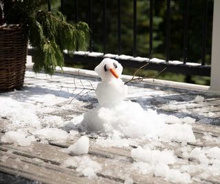 Trex® decking with snowman