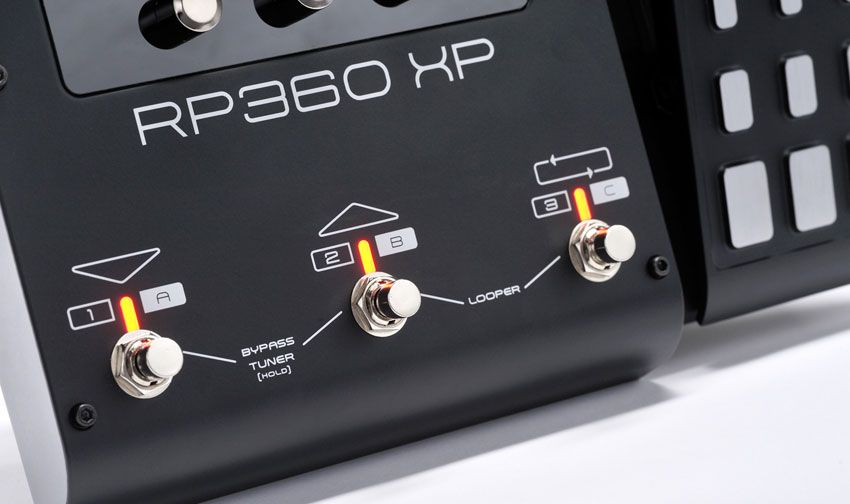 This trio of switches activates effects, presets and the built-in looper