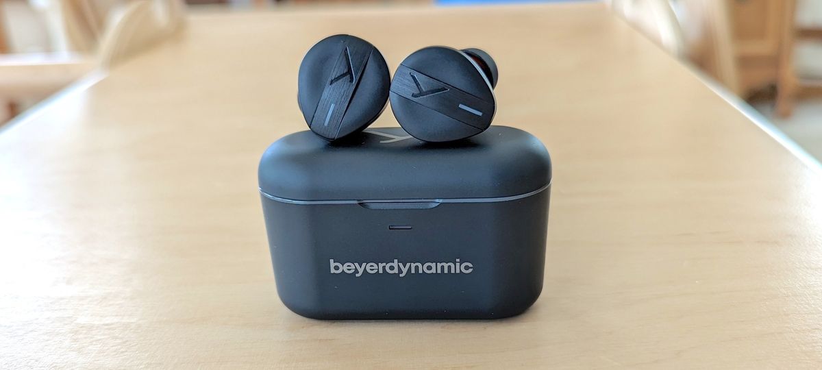 Beyerdynamic Free Byrd review