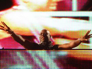 Carl Cox: going USB.