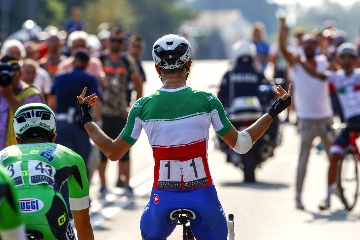Giacomo Nizzolo (Trek-Segafredo) celebrates his victory