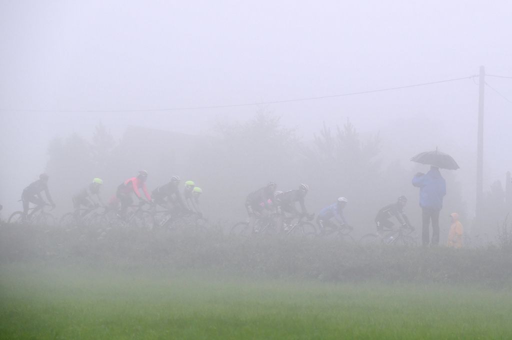 Heavy fog was a feature of the stage before it was cancelled