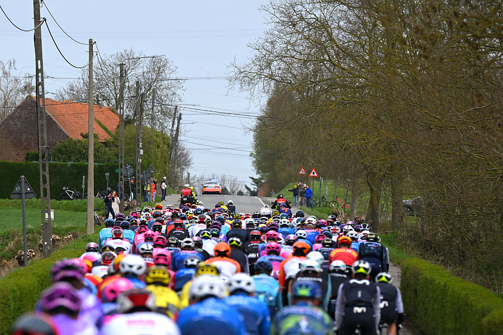 HARELBEKE, BELGIUM - MARCH 27: A general view of the peloton competing during the 68th E3 Saxo Classic 2026 a 208.5km one day race from Harelbeke to Harelbek / #UCIWT / on March 27, 2026 in Harelbeke, Belgium. (Photo by Tim de Waele/Getty Images)