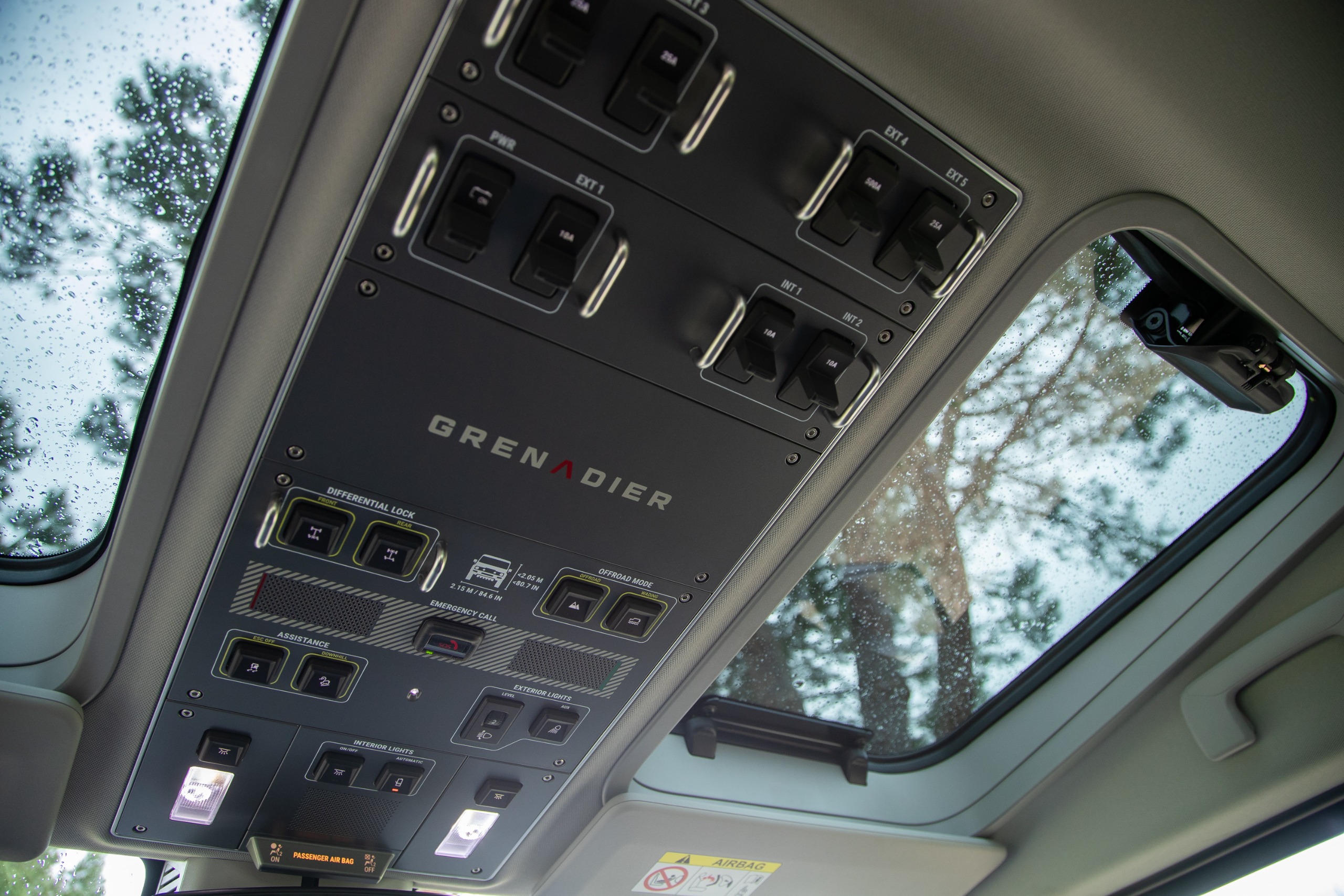 The aircraft-inspired controls in the Quartermaster