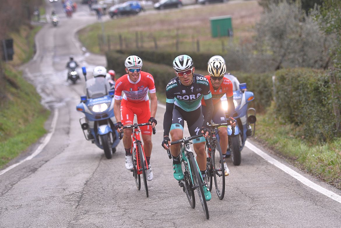 Cesare Benedetti (Bora-Hansgrohe) leads the breakaway