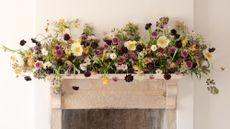 Spring mantel decor ideas – floral mantelpiece styling 