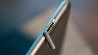 microSD card slot on Amazon Fire HD 8 (2022)