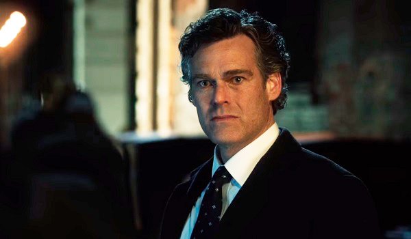 Thomas Wayne Grayson McCouch Gotham Fox