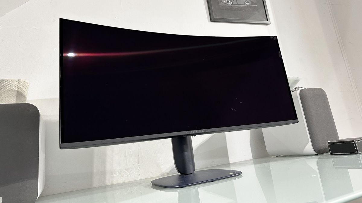 Alienware 34 AW3426DW gaming monitor