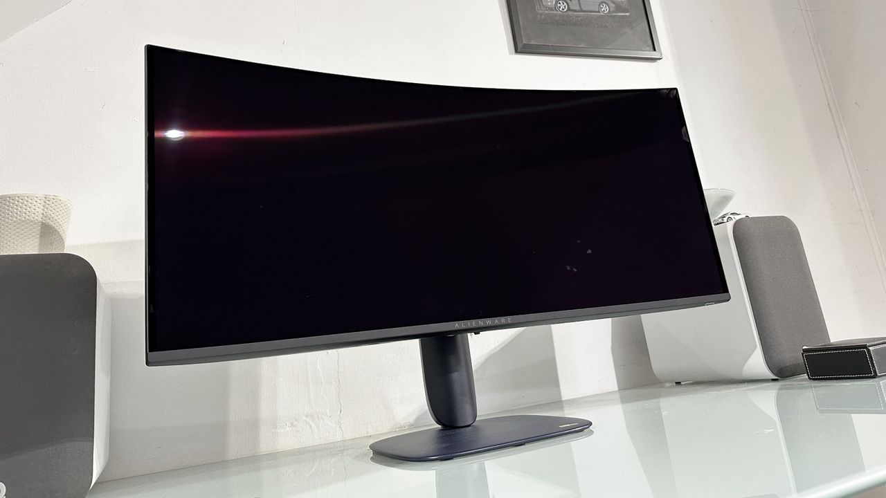 Alienware 34 AW3426DW gaming monitor