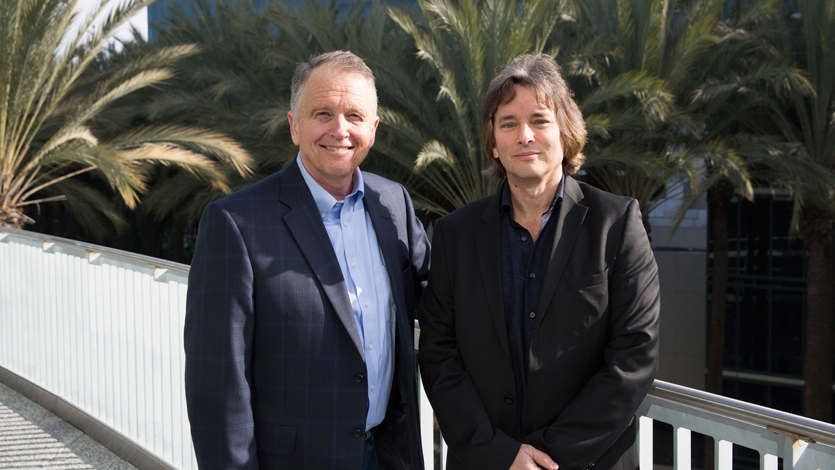 Focusrite CEO Dave Froker (left) and Avid&#039;s Tim Carroll take a break from the chat at NAMM 2016.