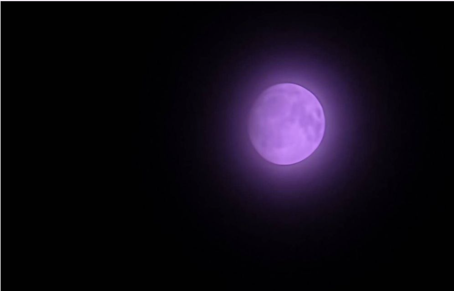 One UI 8 Beta 4 bug causes purple moons for some
