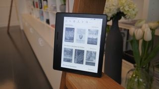 The Kindle Oasis is light and easy to use.