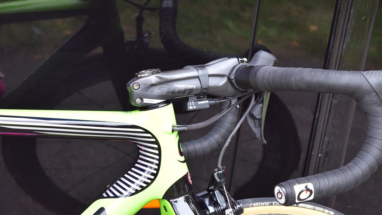 Sacha Modolo uses a carbon, oversized Vision stem for extra stiffness while sprinting