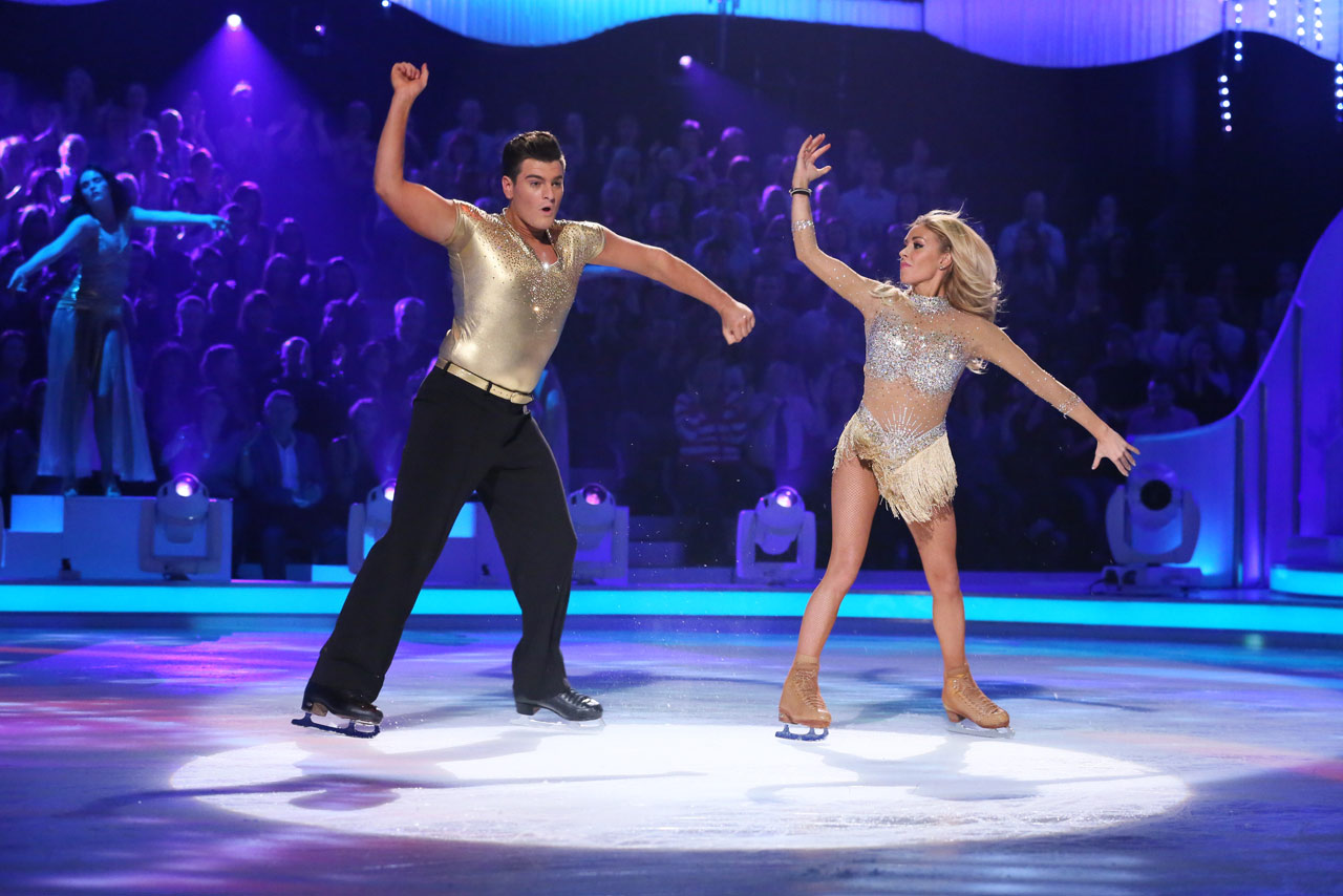 Matt Lapinskas and Brianne Delacourt