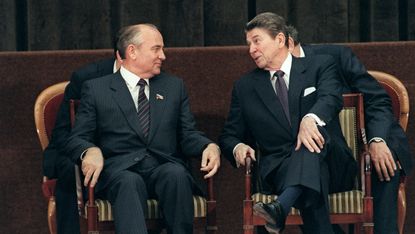 wd-reagan_gorbachev_-_afpgetty_images.jpg