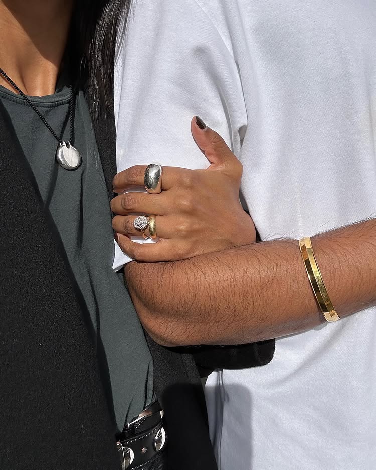 An image of @monikh with her cluster engagement ring.