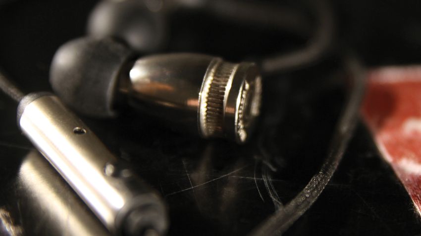 Overkill silver headphones