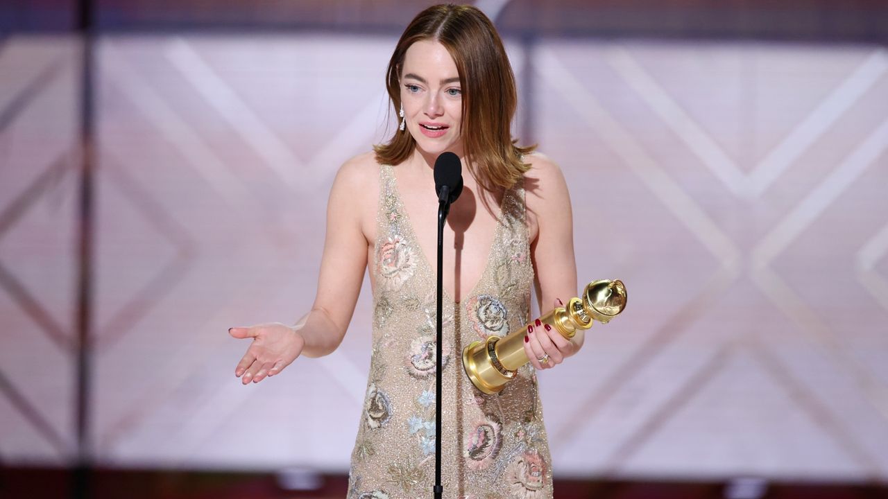 Emma Stone in 2024 awards season