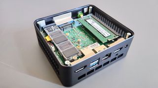 Inside the NucBox G1